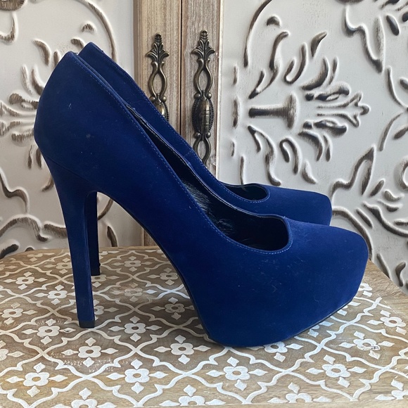 🆕️Qupid Faux Velvet Blue Platform Heels - Picture 3 of 10